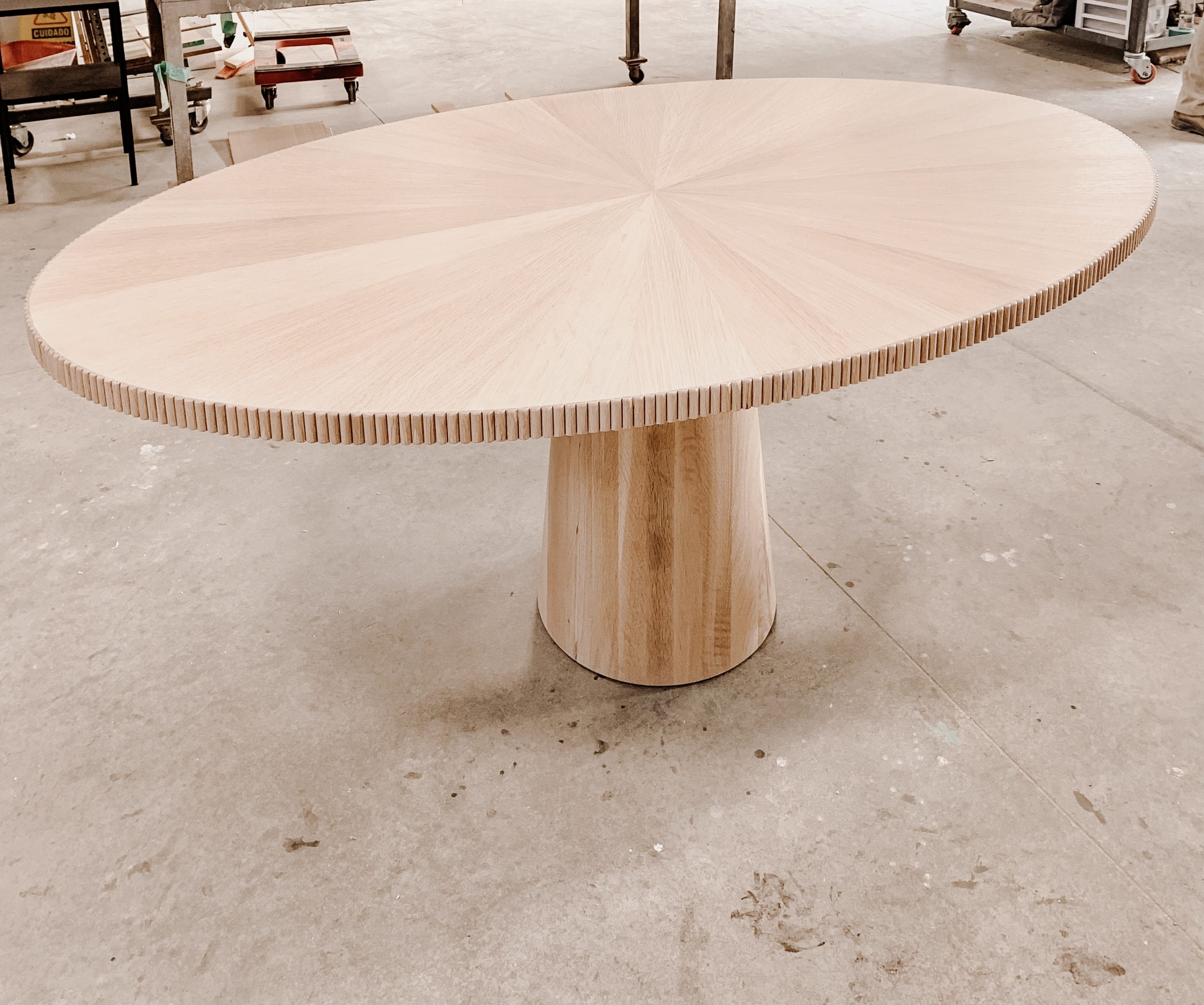 Radiate Table